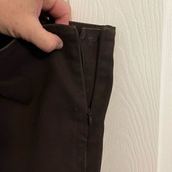 Chico's flat front cropped brown pants. Side zip. Size 1. - Picture 2 of 4